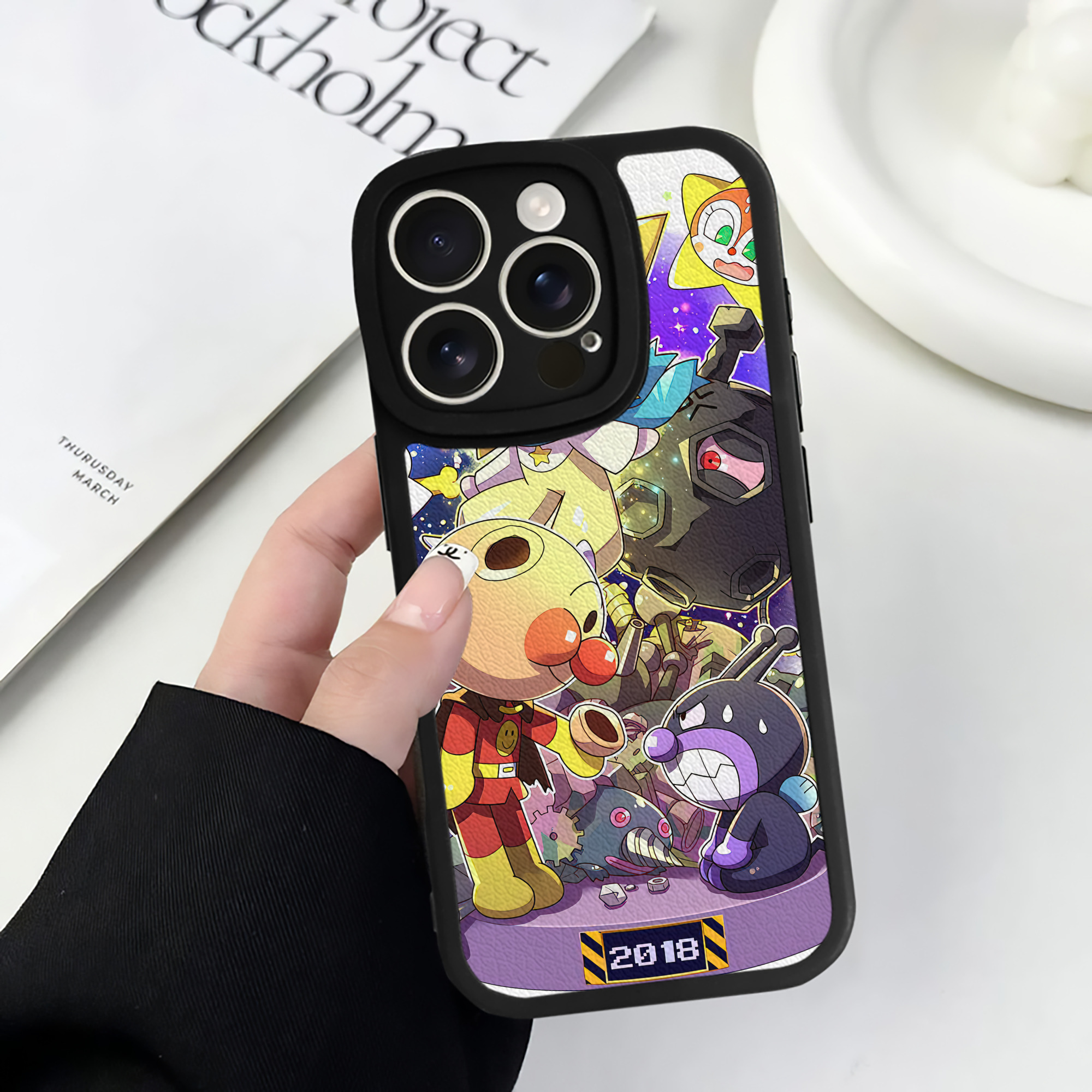 （画像用） アンパンマン Anpanman 【iPhone 16シリーズ対応】シリコンスマホケース（レザー調） 材質：シリコン